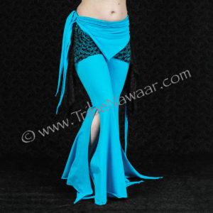 Tribe Nawaar's Aquamarine Sassy Pants, worn with a Rosehips Skirt