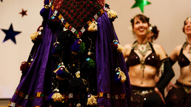 Learn belly dance floorwork with Tribe Nawaar