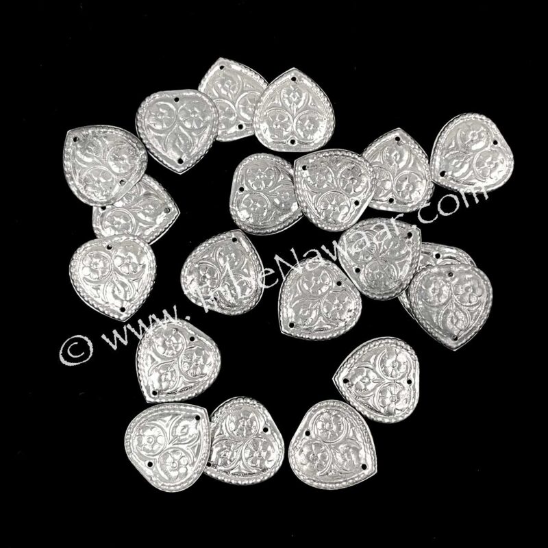 Heart Amulets, 20 pack