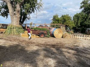 2023 flash mob scouting location with Jennifer & Leesa