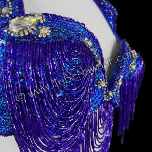 Black Great Loops Set by Pharaonics of Egypt-professional classic Raqs Sharqi belly dance costume available on consignment from the Nawaar Marketplace at TribeNawaar.com (detail of bra)