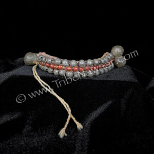 Vintage Beaded Armband With XL Metal Beads (Consignment macart1-47)