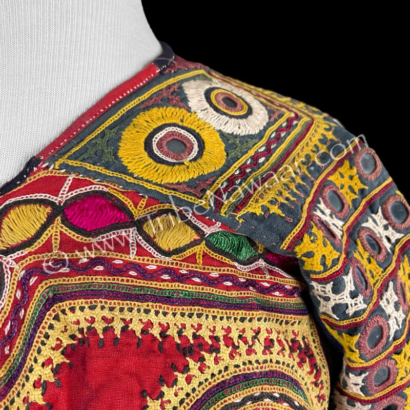 Vintage Banjara Mirrored Choli Top (Consignment mfri4-29)