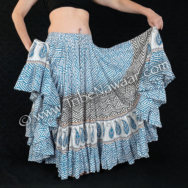 Patterned Paisley 25 Yard Skirt (Consignment emmull1-1)