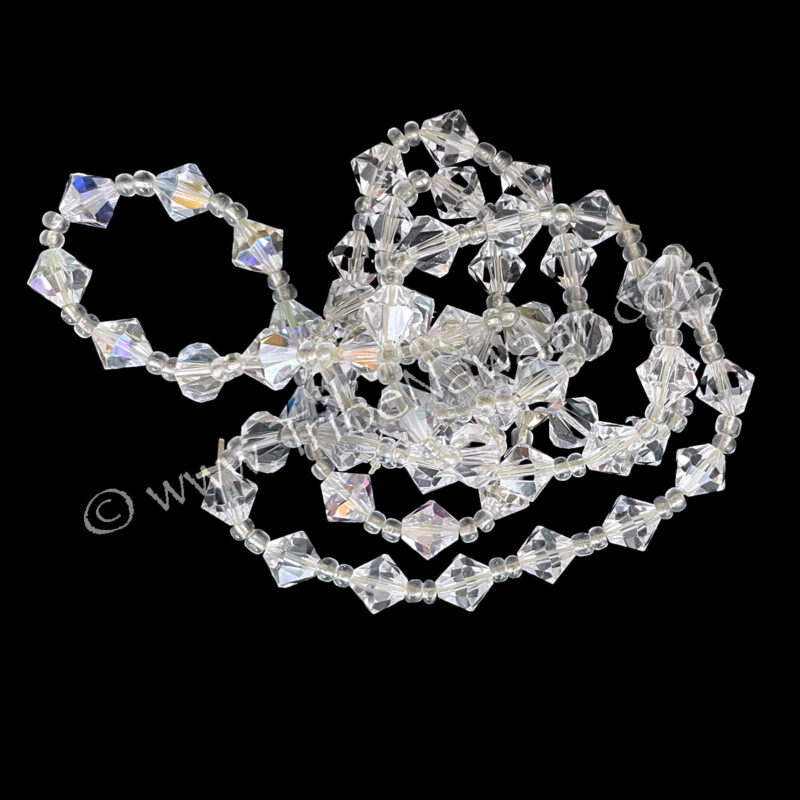Clear Iridescent Beads (Consignment xiad2-24)