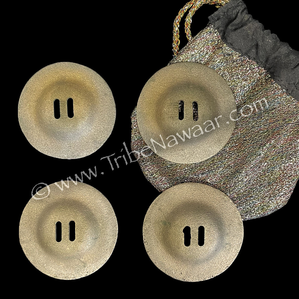 Zils With Sparkly Pouch (Consignment sakats1-10)